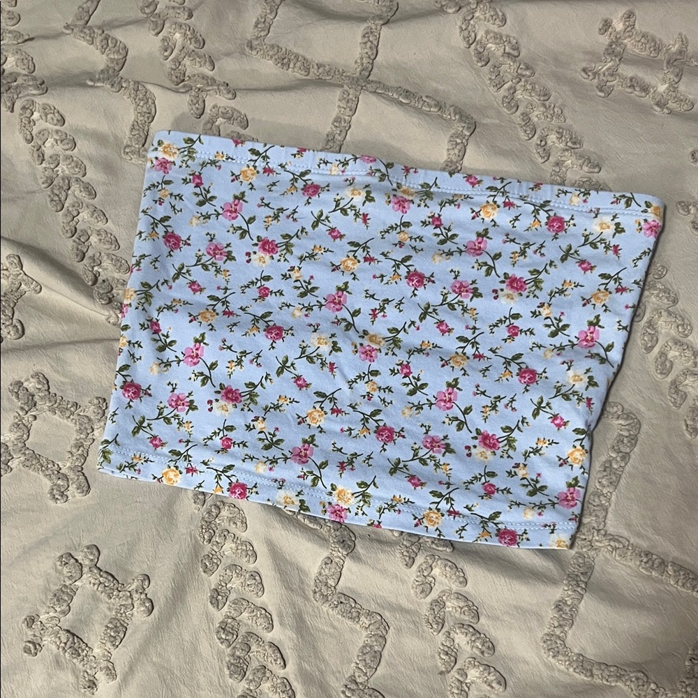 Forever 21 Light Blue Floral Print Tube Crop Top